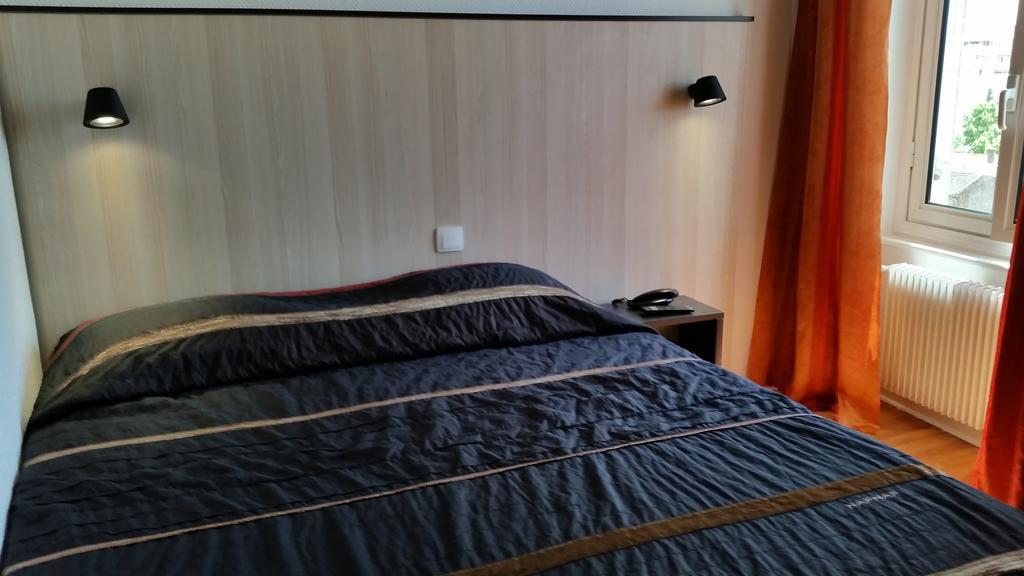 Hotel D'Alsace Villeurbanne Zimmer foto